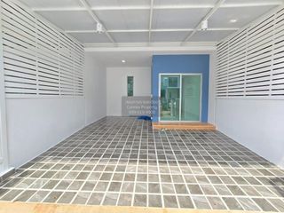 For sale 3 bedrooms townhouse in Khlong Luang, Pathum Thani