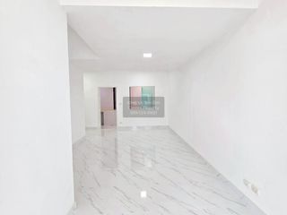 For sale 3 bedrooms townhouse in Khlong Luang, Pathum Thani