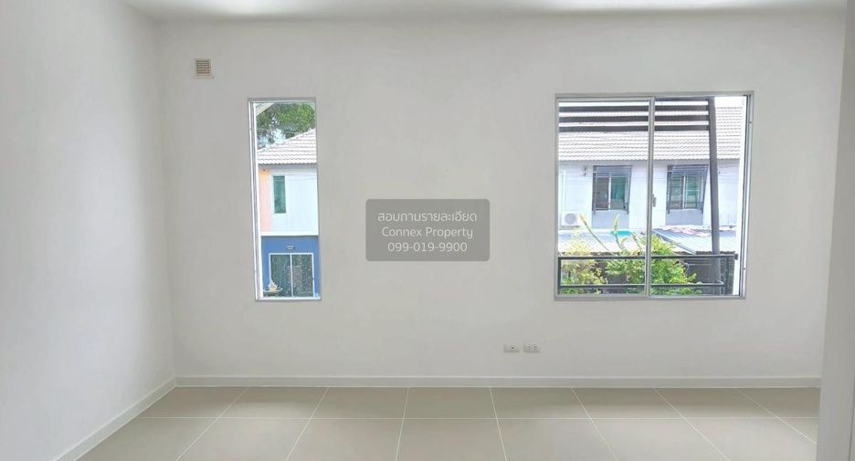 For sale 3 bedrooms townhouse in Khlong Luang, Pathum Thani