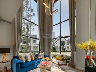 Casa en venta de 4 habitaciones en Bang Sao Thong, Samut Prakan