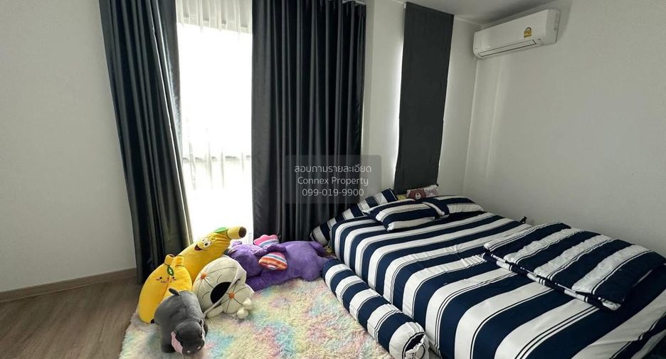 Casa adosada en venta de 3 habitaciones en Khlong Sam Wa, Bangkok