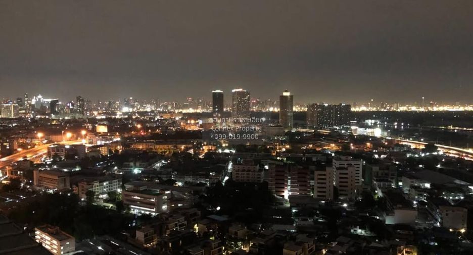 For sale 2 bedrooms condo in Yan Nawa, Bangkok