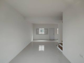 For sale 3 bedrooms townhouse in Khlong Luang, Pathum Thani
