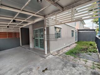 For sale 3 bedrooms townhouse in Khlong Luang, Pathum Thani
