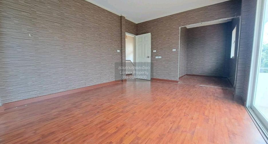Haus zum Kauf mit 5 Zimmer in Min Buri, Bangkok