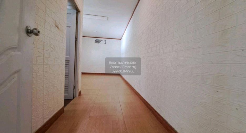 Haus zum Kauf mit 5 Zimmer in Min Buri, Bangkok