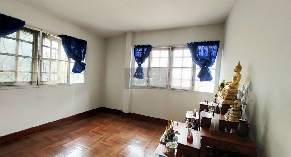 Casa en venta de 4 habitaciones en Thawi Watthana, Bangkok
