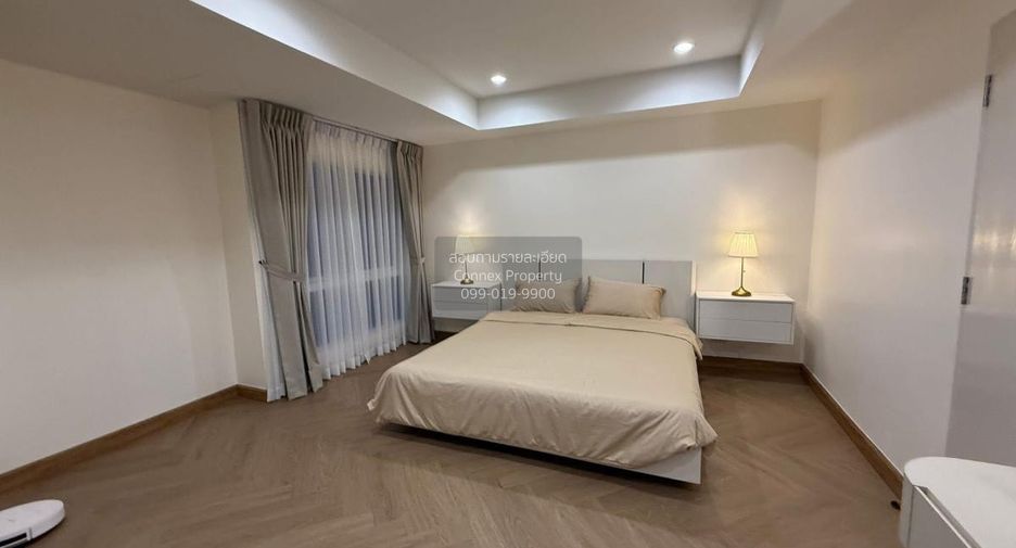 For sale 1 bed condo in Huai Khwang, Bangkok
