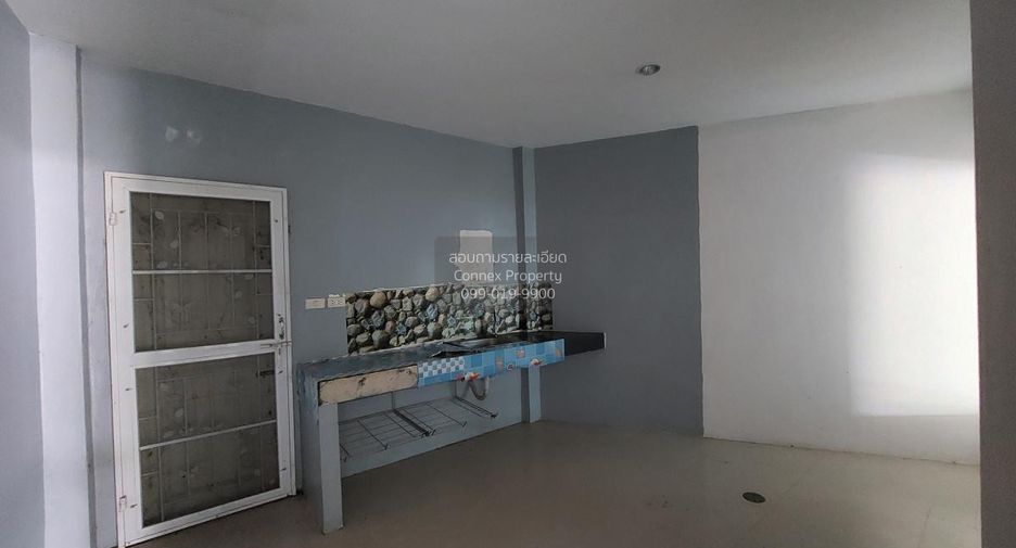 For sale 3 bedrooms townhouse in Mueang Chon Buri, Chonburi
