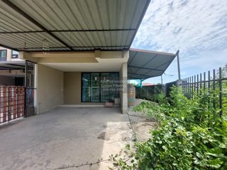 For sale 3 bedrooms townhouse in Mueang Chon Buri, Chonburi