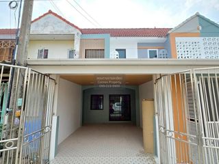 Reihenhaus zum Kauf mit 2 Zimmer in Lam Luk Ka, Pathum Thani