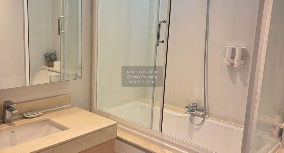 For sale 1 bed condo in Khlong Toei, Bangkok