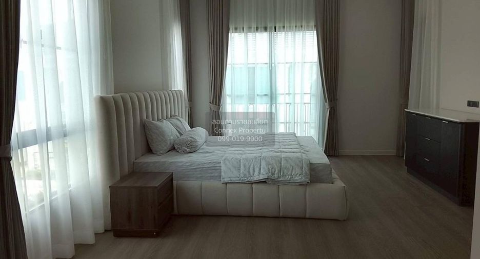 Casa en venta de 4 habitaciones en Bang Phli, Samut Prakan