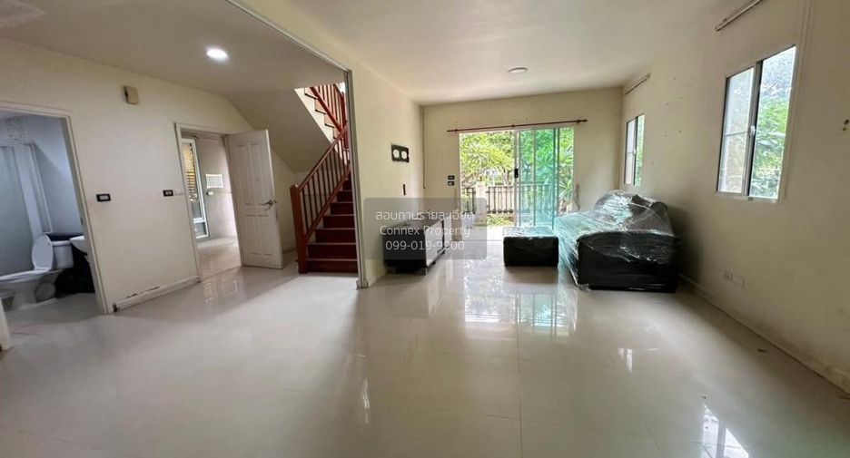 Продажа 3 спальни дом в Mueang Samut Sakhon, Самутсакхон