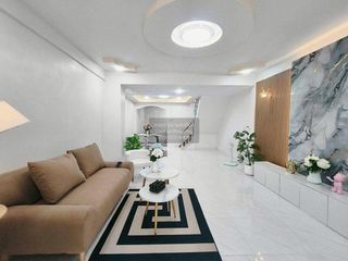 Casa adosada en venta de 2 habitaciones en Sai Mai, Bangkok