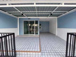 For sale 3 bedrooms townhouse in Khlong Luang, Pathum Thani