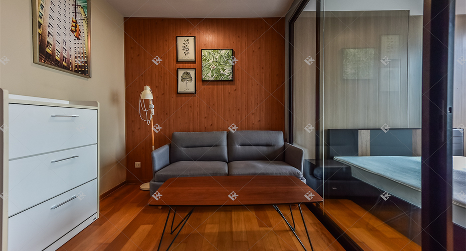 For sale 1 bed condo in Sathon, Bangkok