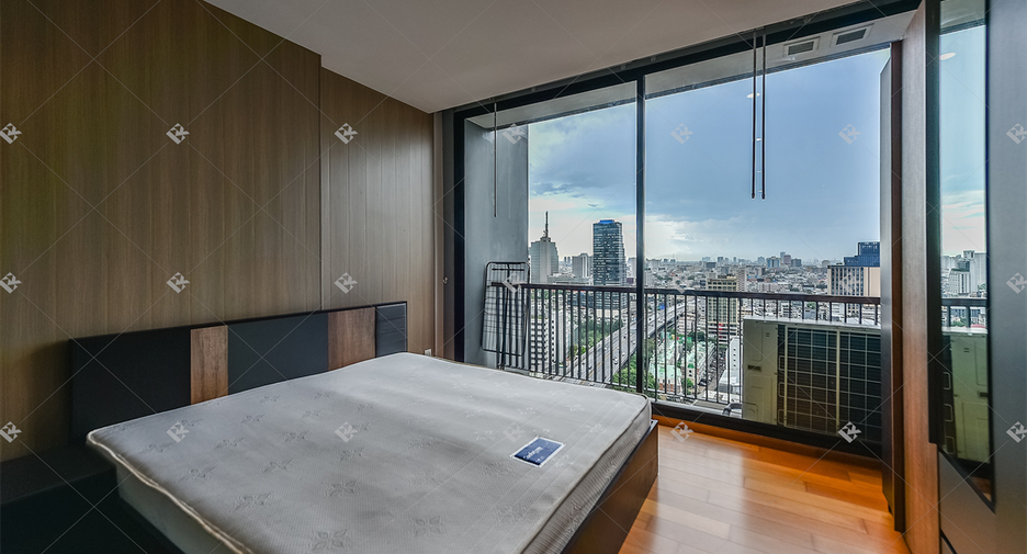 For sale 1 bed condo in Sathon, Bangkok