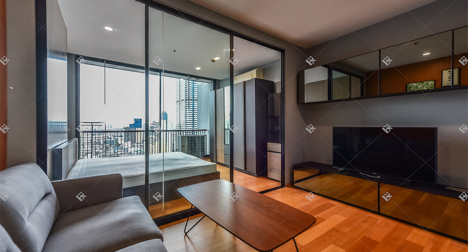 For sale 1 bed condo in Sathon, Bangkok