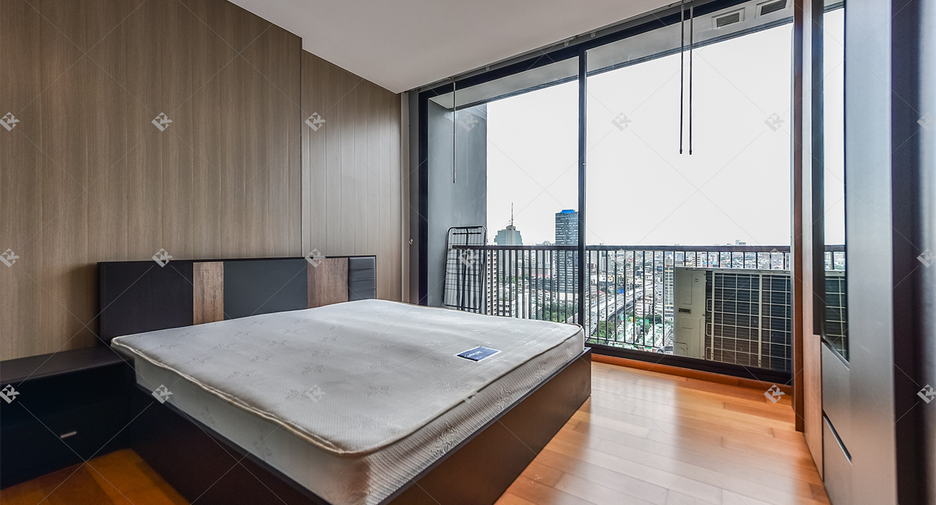For sale 1 bed condo in Sathon, Bangkok