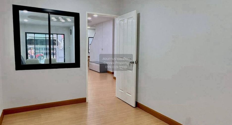For sale 3 ベッドルーム townhouse in Bang Bua Thong, Nonthaburi