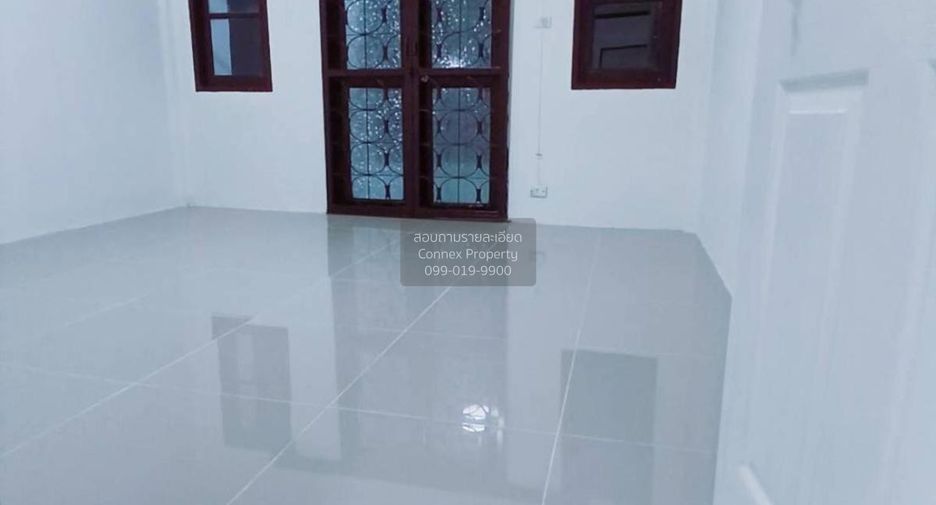 For sale 3 bedrooms townhouse in Bang Bua Thong, Nonthaburi