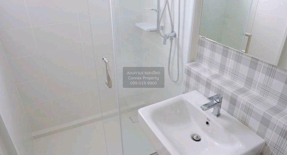出售 2 卧室 联排别墅 在 Bang Phli, Samut Prakan