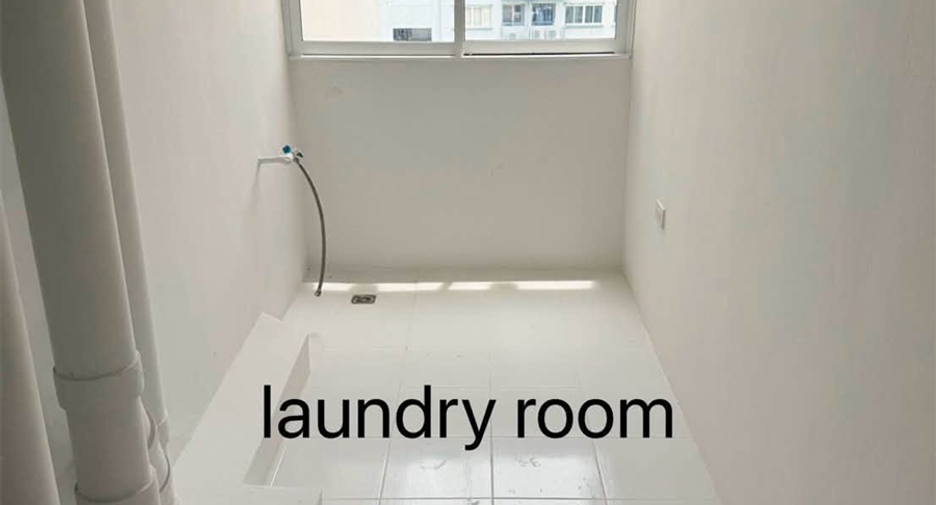 For sale 2 bedrooms condo in Yan Nawa, Bangkok