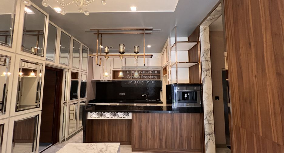 Haus zum Kauf mit 5 Zimmer in Bang Kruai, Nonthaburi