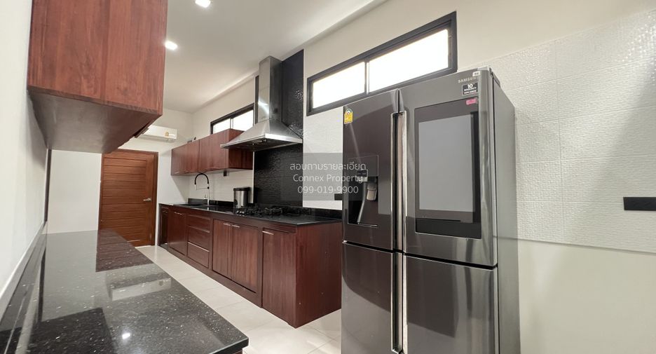 Haus zum Kauf mit 5 Zimmer in Bang Kruai, Nonthaburi