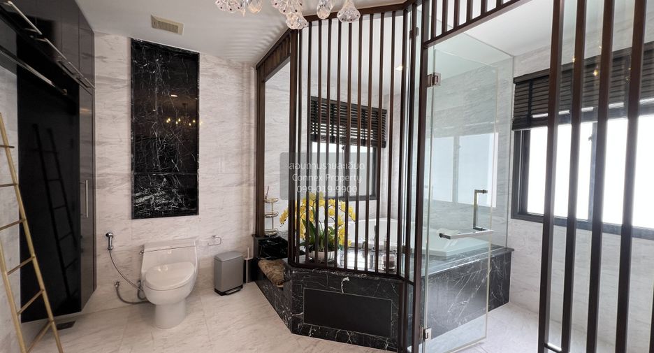 Haus zum Kauf mit 5 Zimmer in Bang Kruai, Nonthaburi