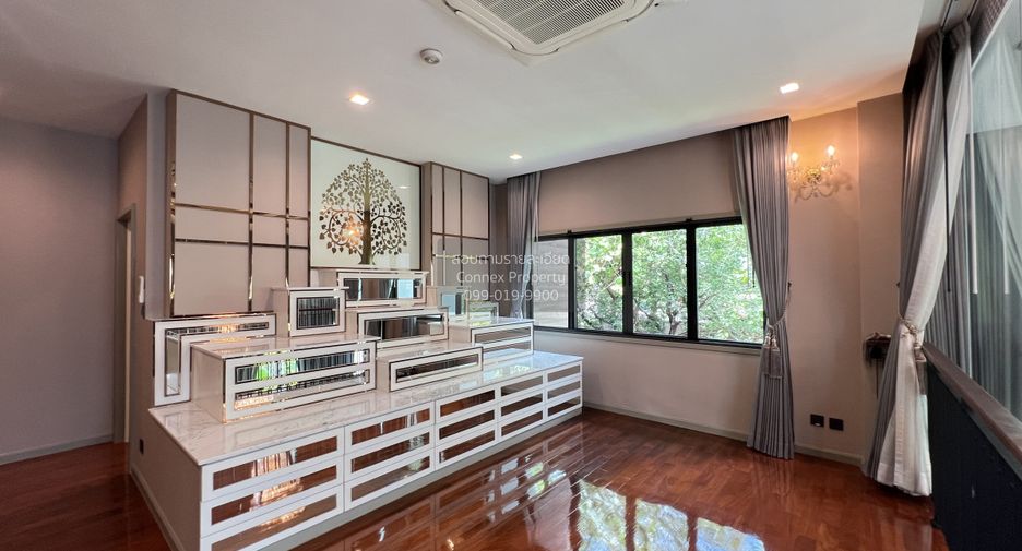 Haus zum Kauf mit 5 Zimmer in Bang Kruai, Nonthaburi