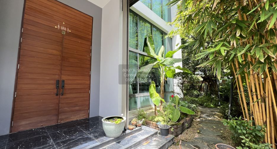 Haus zum Kauf mit 5 Zimmer in Bang Kruai, Nonthaburi