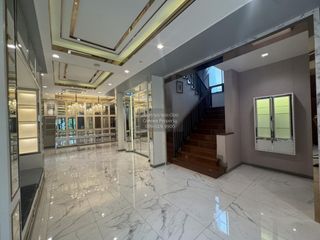 Haus zum Kauf mit 5 Zimmer in Bang Kruai, Nonthaburi