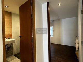 Casa adosada en venta de 3 habitaciones en Suan Luang, Bangkok