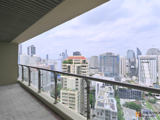 For rent 2 ベッドルーム condo in Khlong Toei, Bangkok