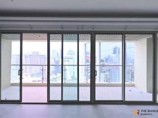For rent 2 ベッドルーム condo in Khlong Toei, Bangkok