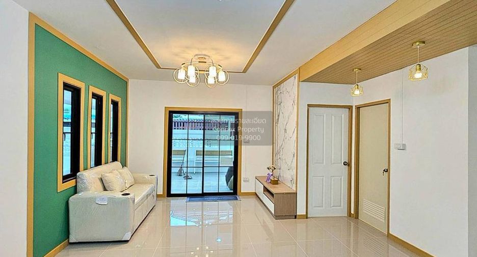 出售 4 卧室 联排别墅 在 Sai Noi, Nonthaburi