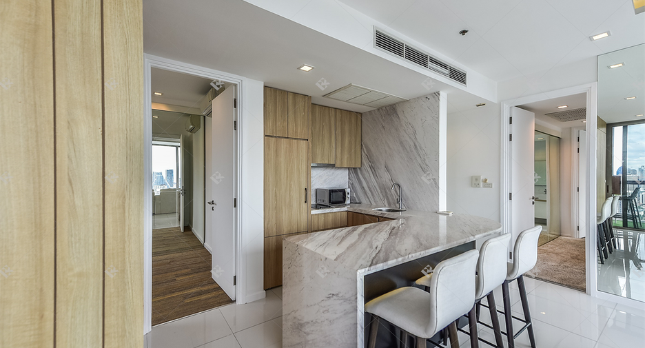 For rent 2 ベッドルーム condo in Sathon, Bangkok