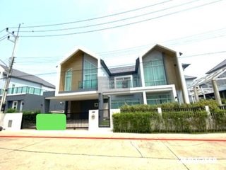 出售 5 卧室 独立屋 在 Lam Luk Ka, Pathum Thani