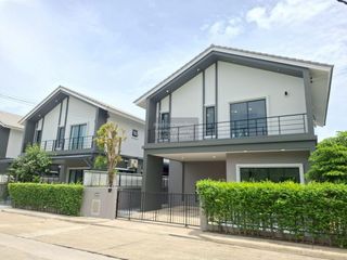 À vendre 5 chambres maison à Bang Bua Thong, Nonthaburi