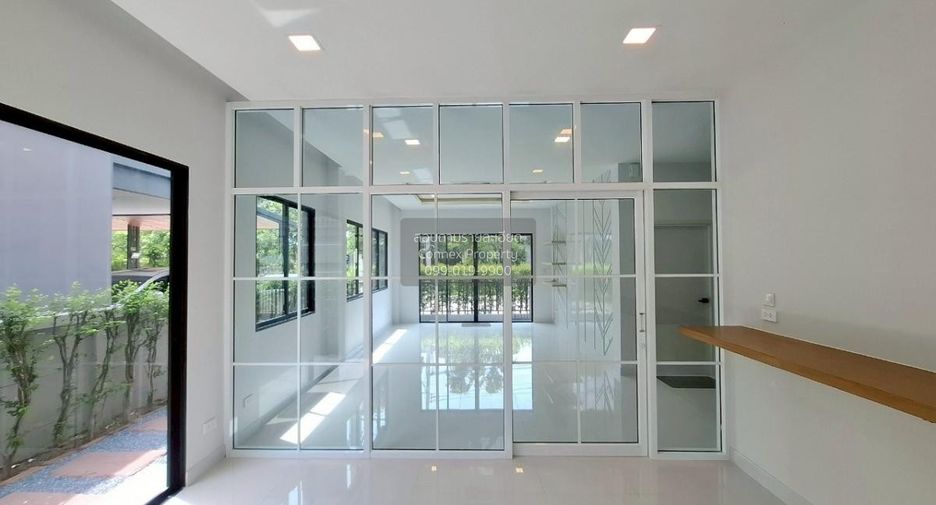 À vendre 5 chambres maison à Bang Bua Thong, Nonthaburi