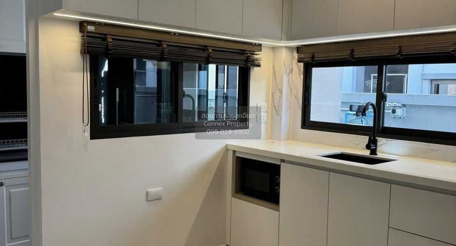 Casa en venta de 4 habitaciones en Bang Yai, Nonthaburi