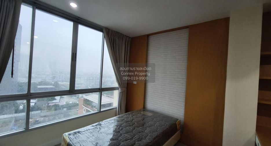 For sale 2 bedrooms condo in Yan Nawa, Bangkok