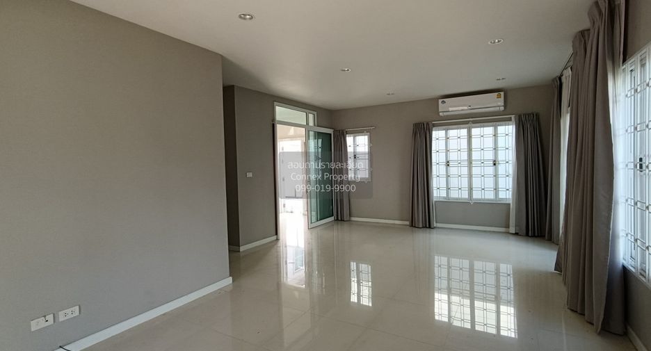 Casa en venta de 3 habitaciones en Bang Sao Thong, Samut Prakan