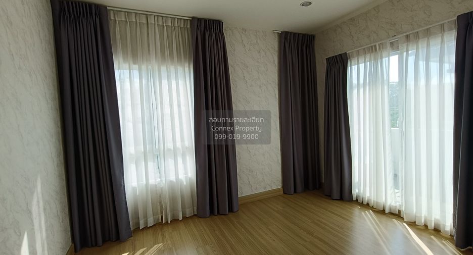 Casa en venta de 3 habitaciones en Bang Sao Thong, Samut Prakan