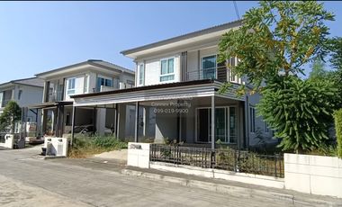 Casa en venta de 3 habitaciones en Bang Sao Thong, Samut Prakan