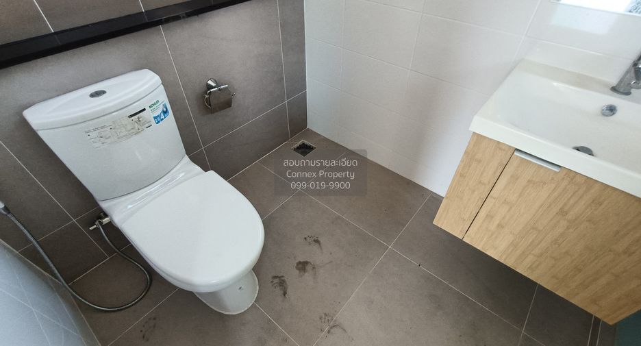 Casa en venta de 3 habitaciones en Bang Sao Thong, Samut Prakan