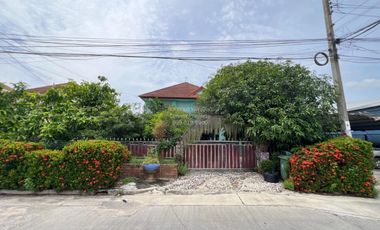 Haus zum Kauf mit 4 Zimmer in Bang Bua Thong, Nonthaburi