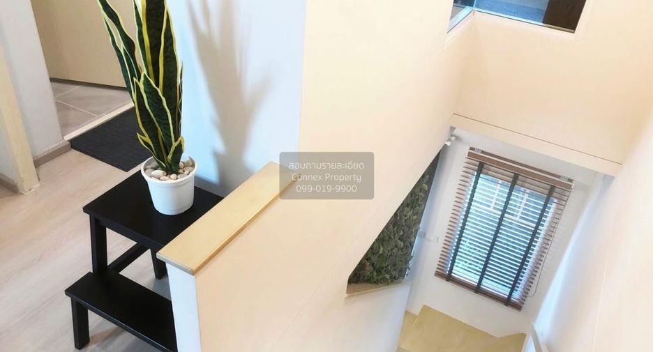 Casa adosada en venta de 2 habitaciones en Bang Phli, Samut Prakan